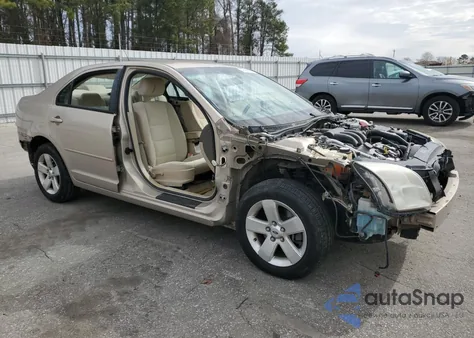 2013 Ford Fusion Se z USA, uszkodzony, nr VIN NULL